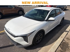 2025 Kia K4 LXS Sedan