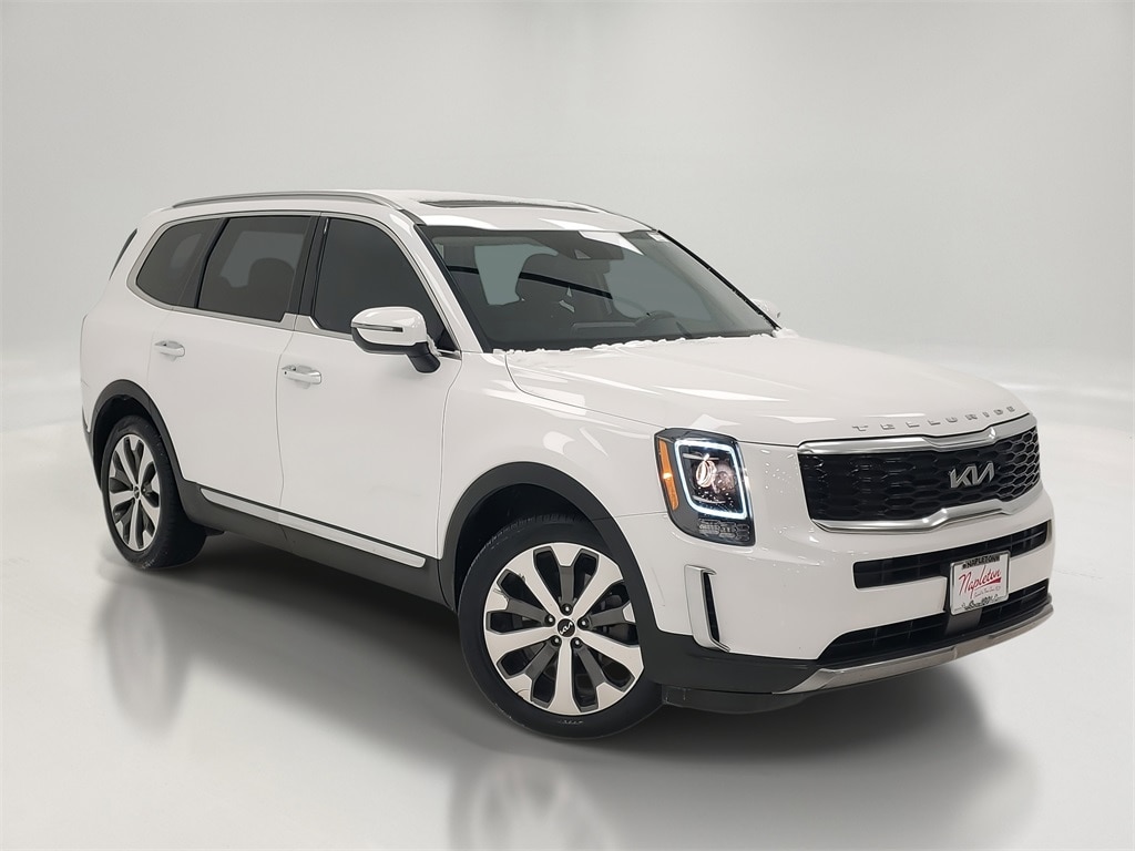 2022 Kia Telluride S's photo