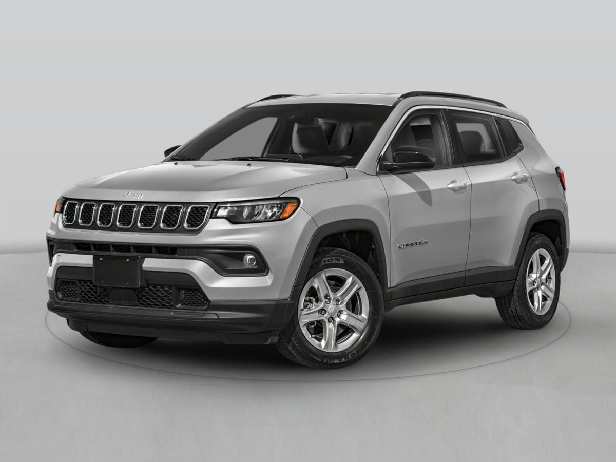 2023 Jeep Compass Latitude's photo