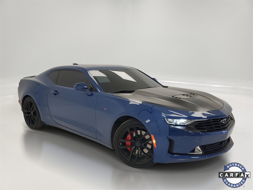 2023 Chevrolet Camaro LT1's photo