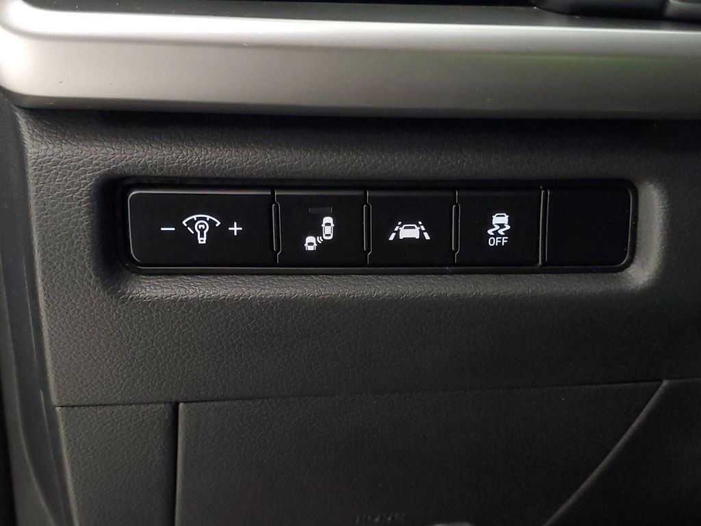 2021 Kia Telluride LX - Photo 14