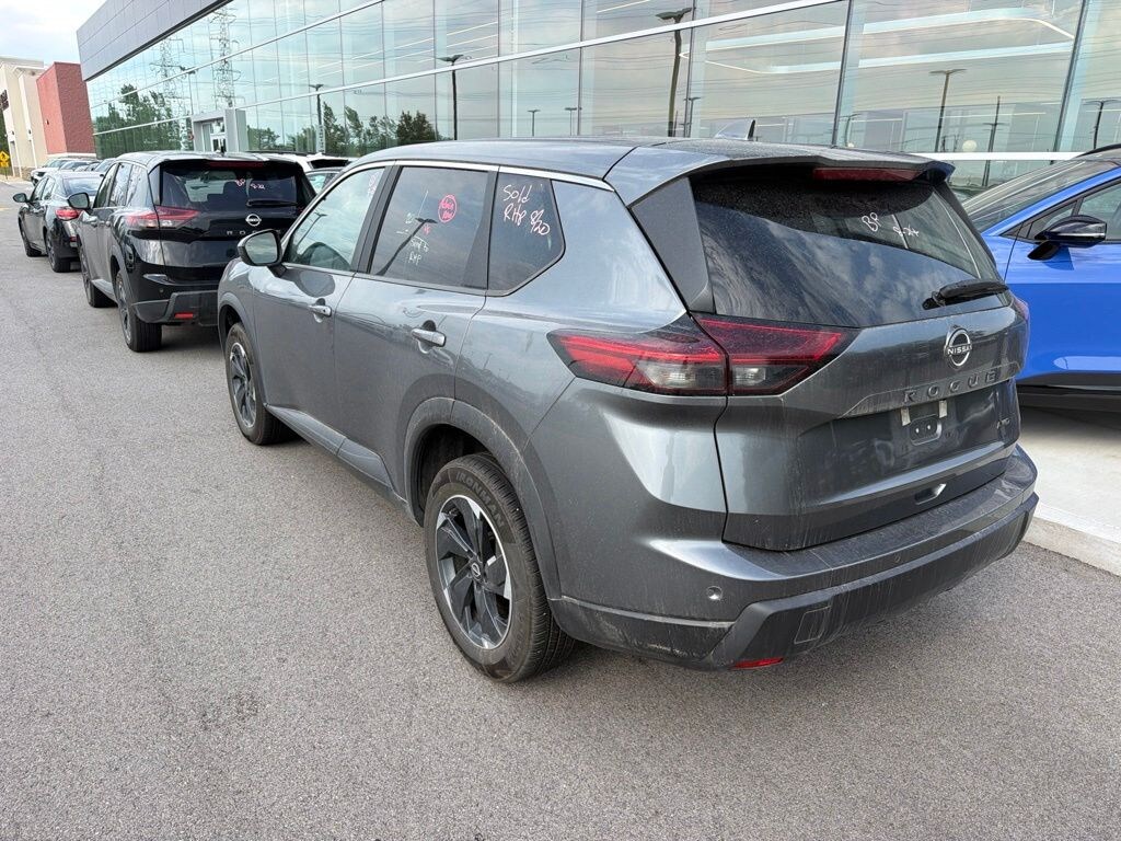 Used 2025 Nissan Rogue SV SUV