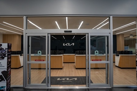 Napleton's River Oaks Kia Service Entrance