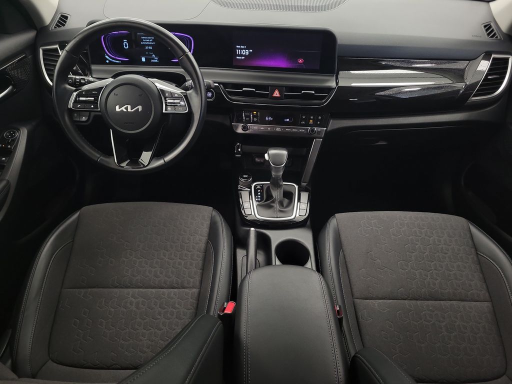 2025 Kia Seltos S - Photo 14