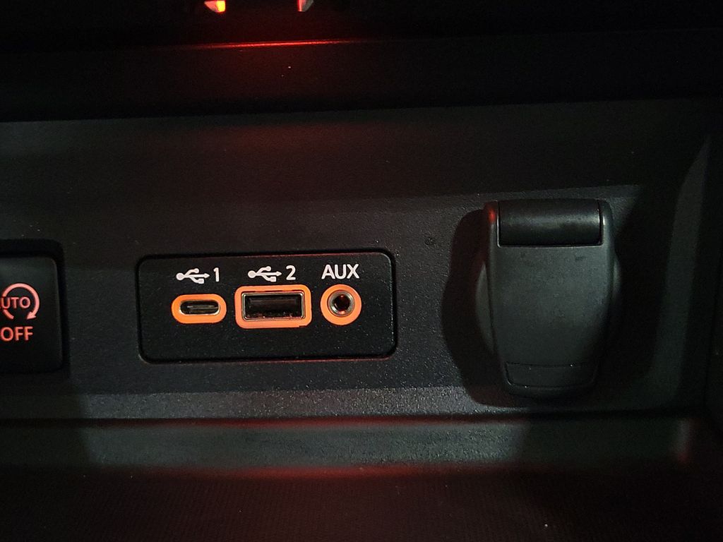 2024 Nissan Sentra SV - Photo 22