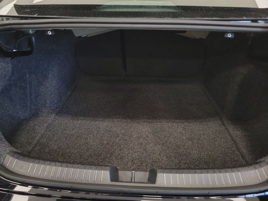 2024 Volkswagen Jetta SE - Photo 25