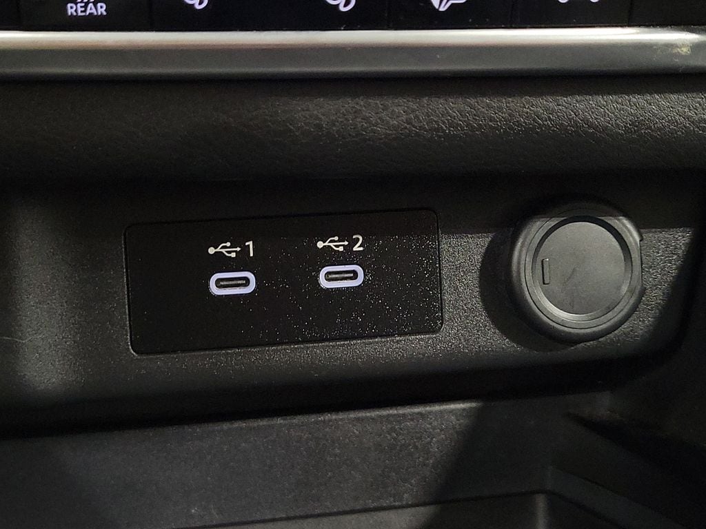 2025 Nissan Rogue SV - Photo 21