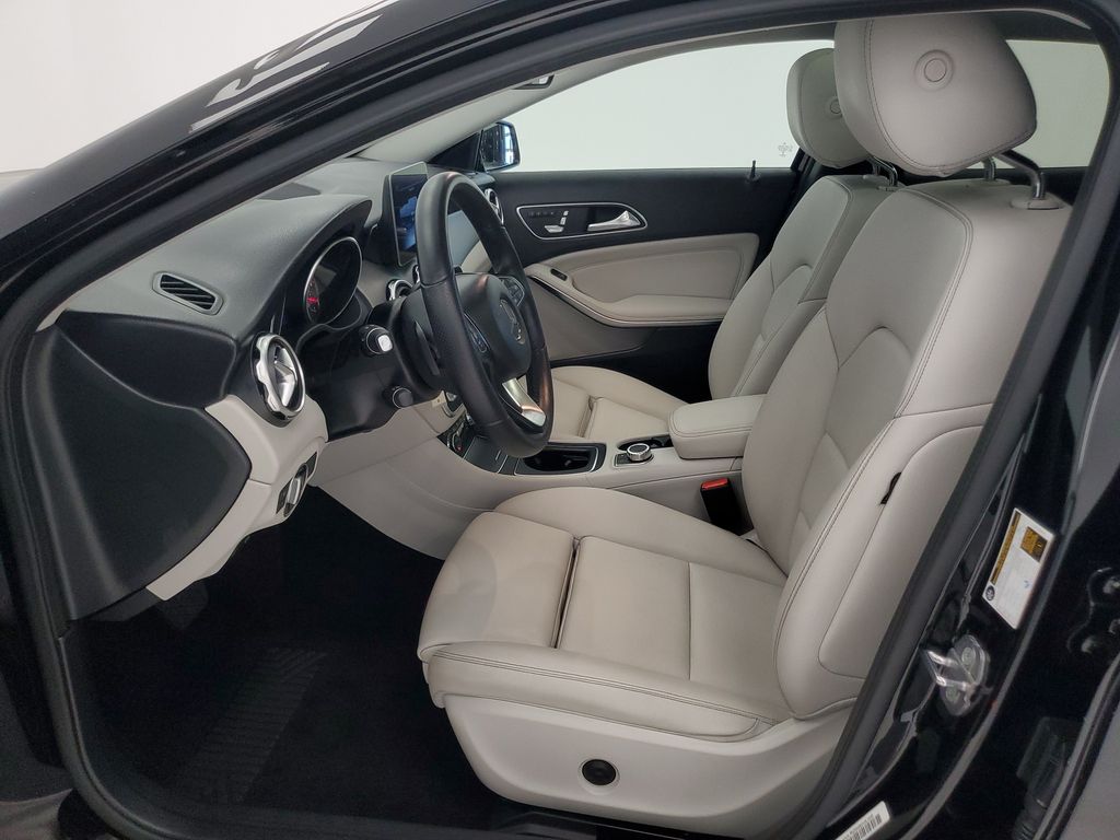 2020 Mercedes-Benz GLA GLA250 - Photo 9