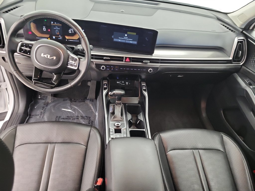 2024 Kia Sorento S - Photo 14