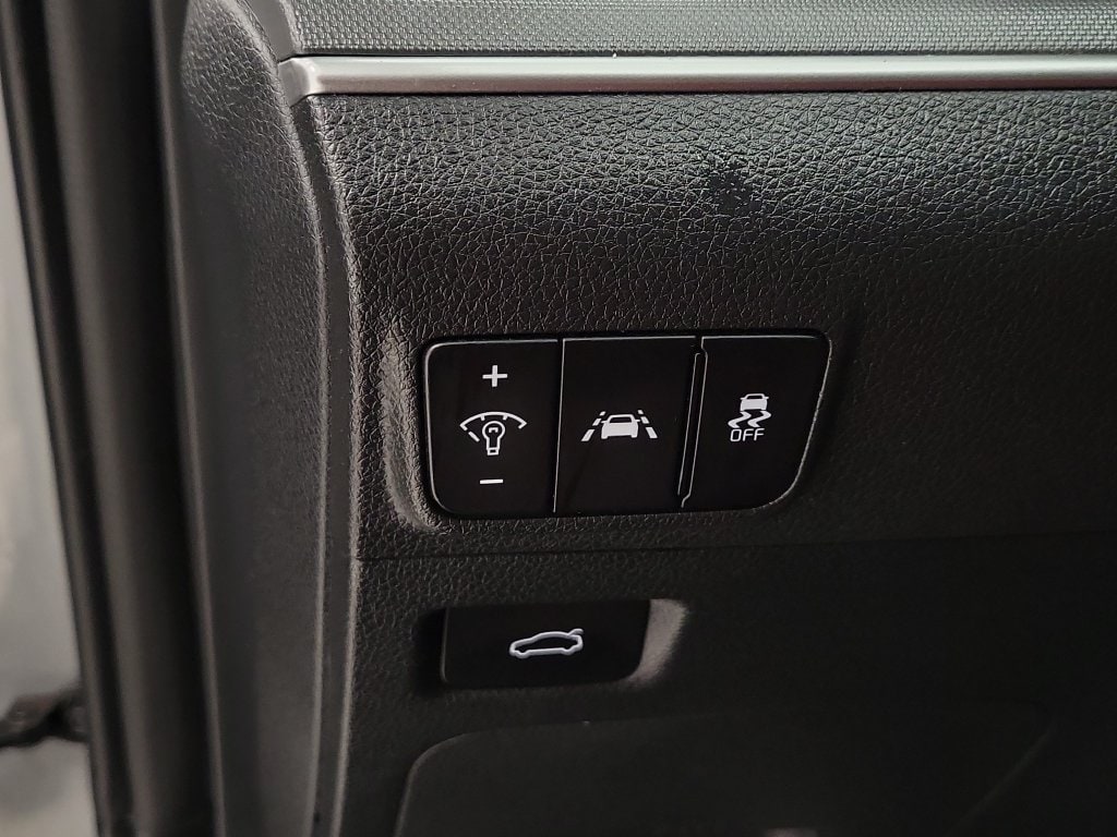 2021 Kia K5 GT-Line - Photo 11