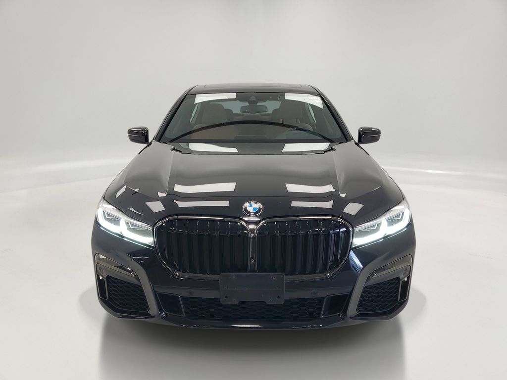 2021 BMW 7 Series 750i - Photo 3