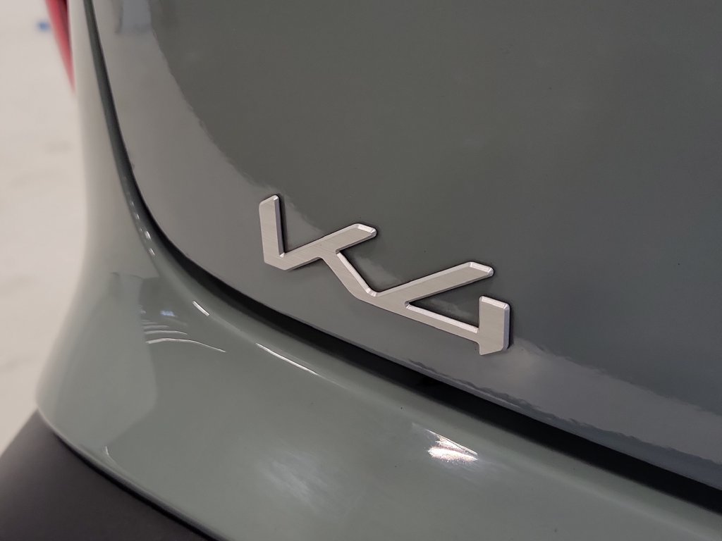 2025 Kia K4 EX - Photo 8