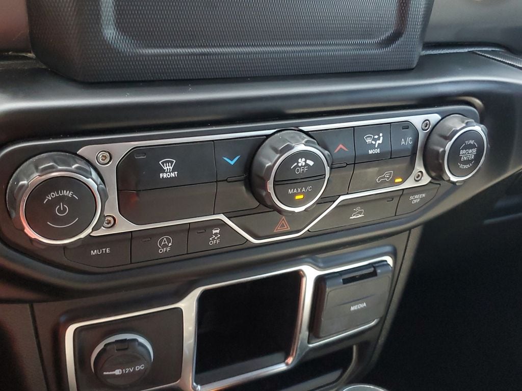 2022 Jeep Wrangler Unlimited Sport - Photo 13