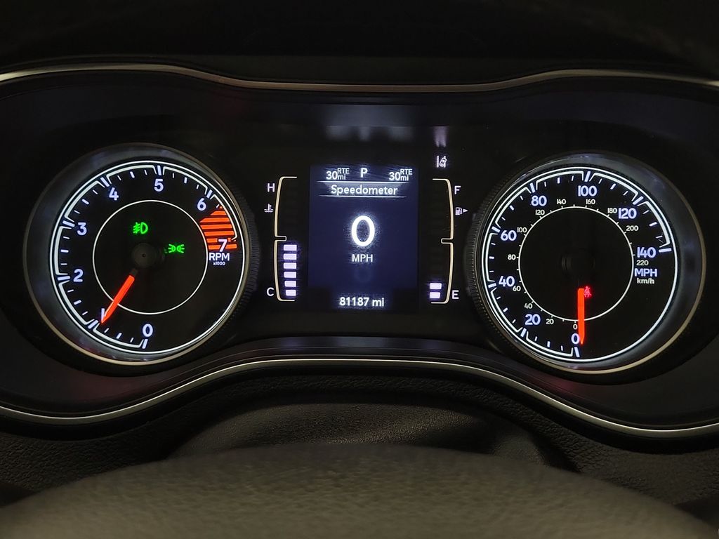 2021 Jeep Cherokee Altitude - Photo 16