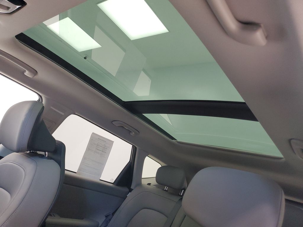 2027 Kia Seltos EX - Photo 25