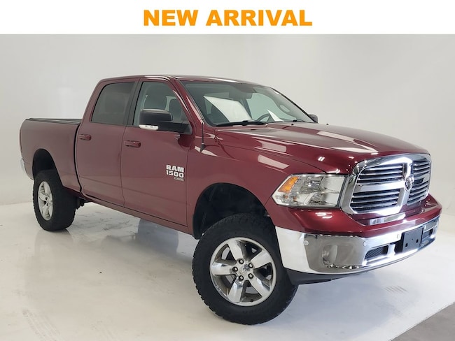 2019 RAM 1500 Classic Big Horn 4x4 Crew Cab 6'4's photo