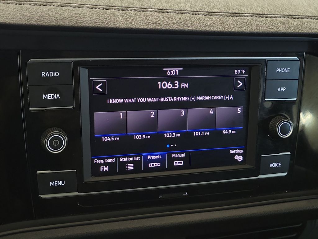 2024 Volkswagen Jetta SE - Photo 17