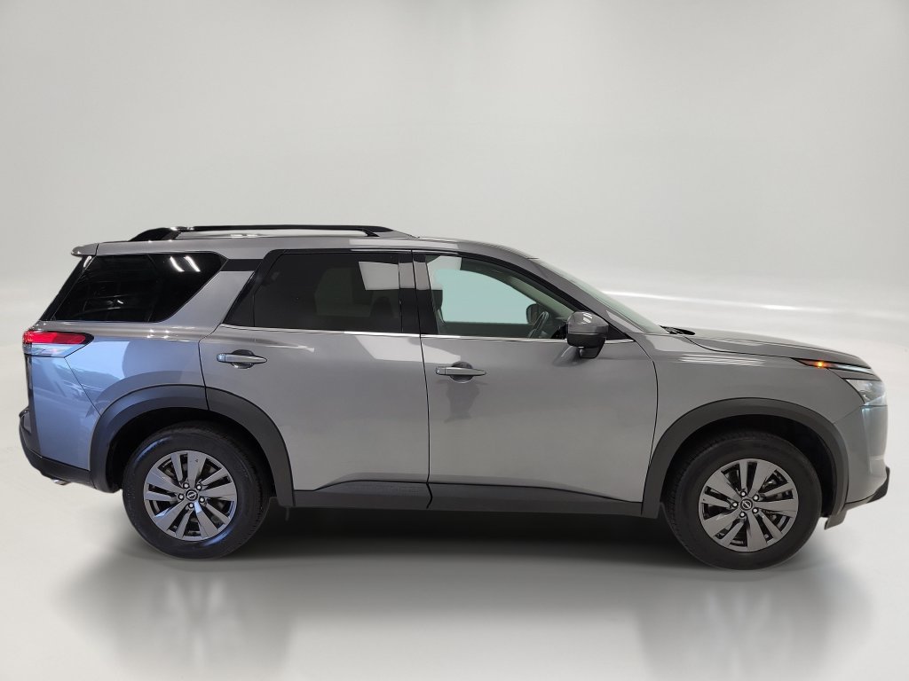 Used 2024 Nissan Pathfinder SV SUV