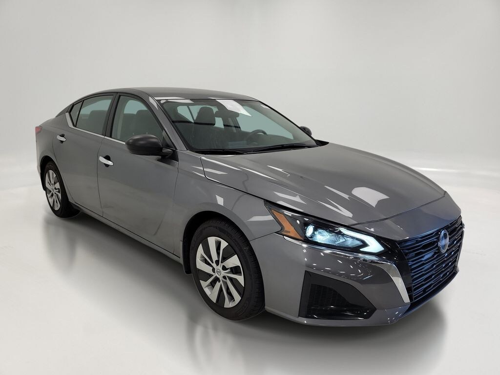 Used 2024 Nissan Altima 2.5 S Sedan