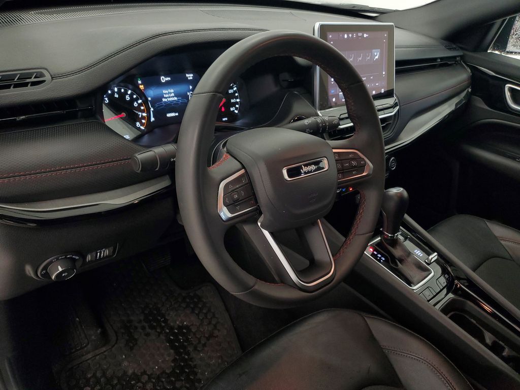 2025 Jeep Compass Trailhawk - Photo 9