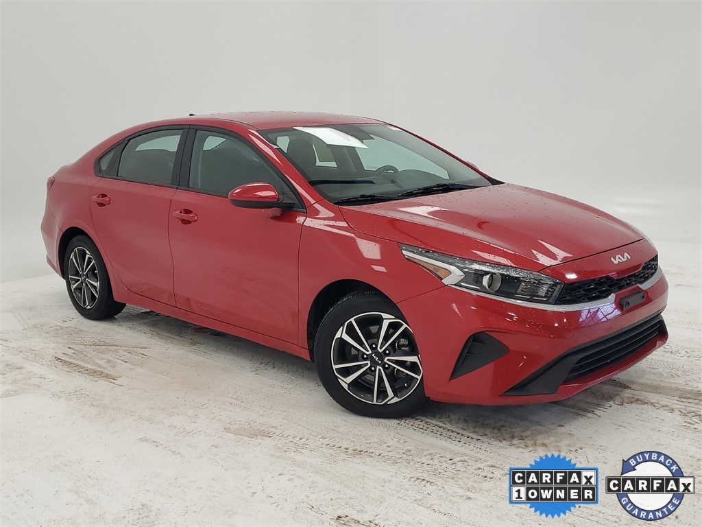 2023 Kia Forte LXS's photo
