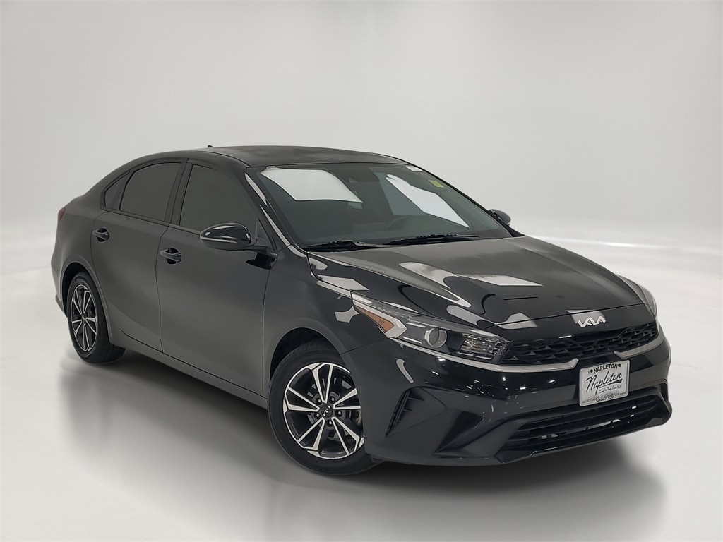 Used 2022 Kia Forte LXS Sedan