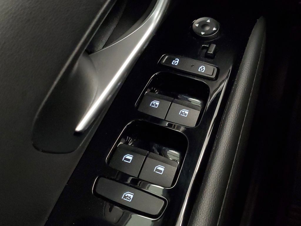 2022 Hyundai Tucson Limited - Photo 16