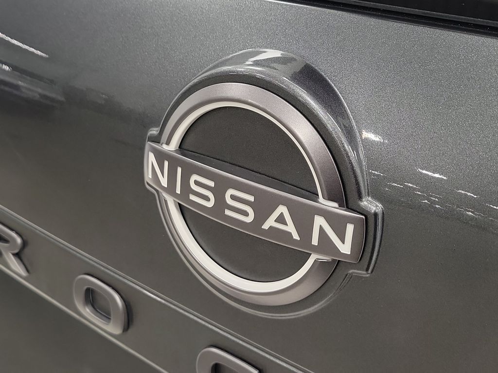 2025 Nissan Rogue SV - Photo 6