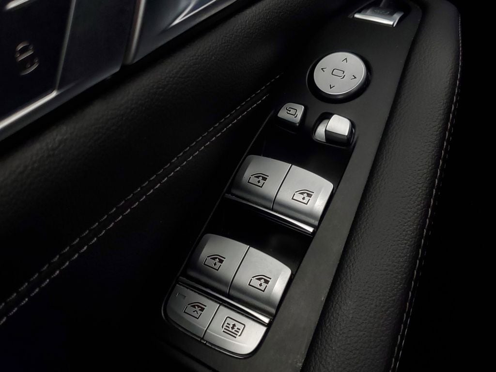 2020 BMW X7 40i - Photo 17