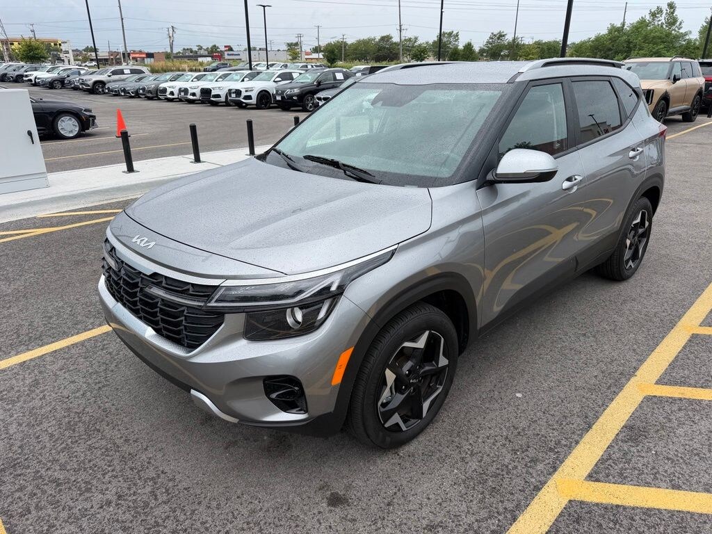 Used 2025 Kia Seltos S SUV