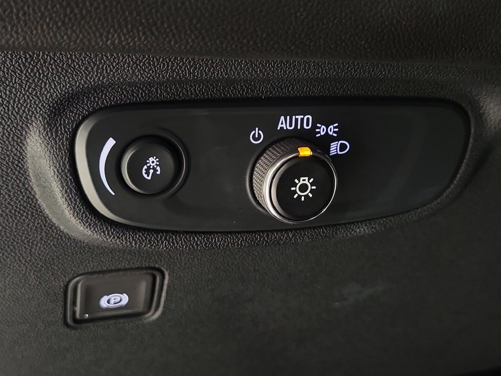 2024 GMC Terrain SLE - Photo 9