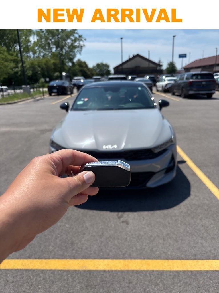 2022 Kia Optima GT-Line FWD's photo