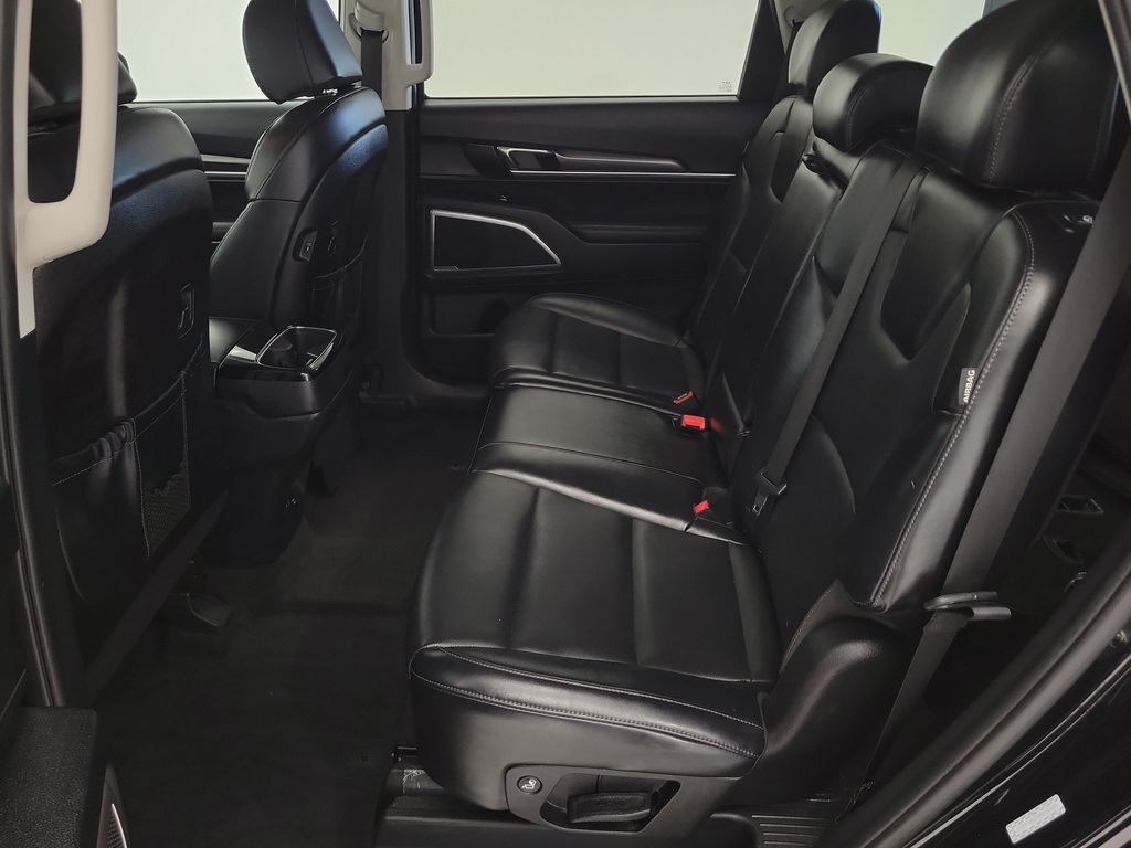 2024 Kia Telluride LX - Photo 22