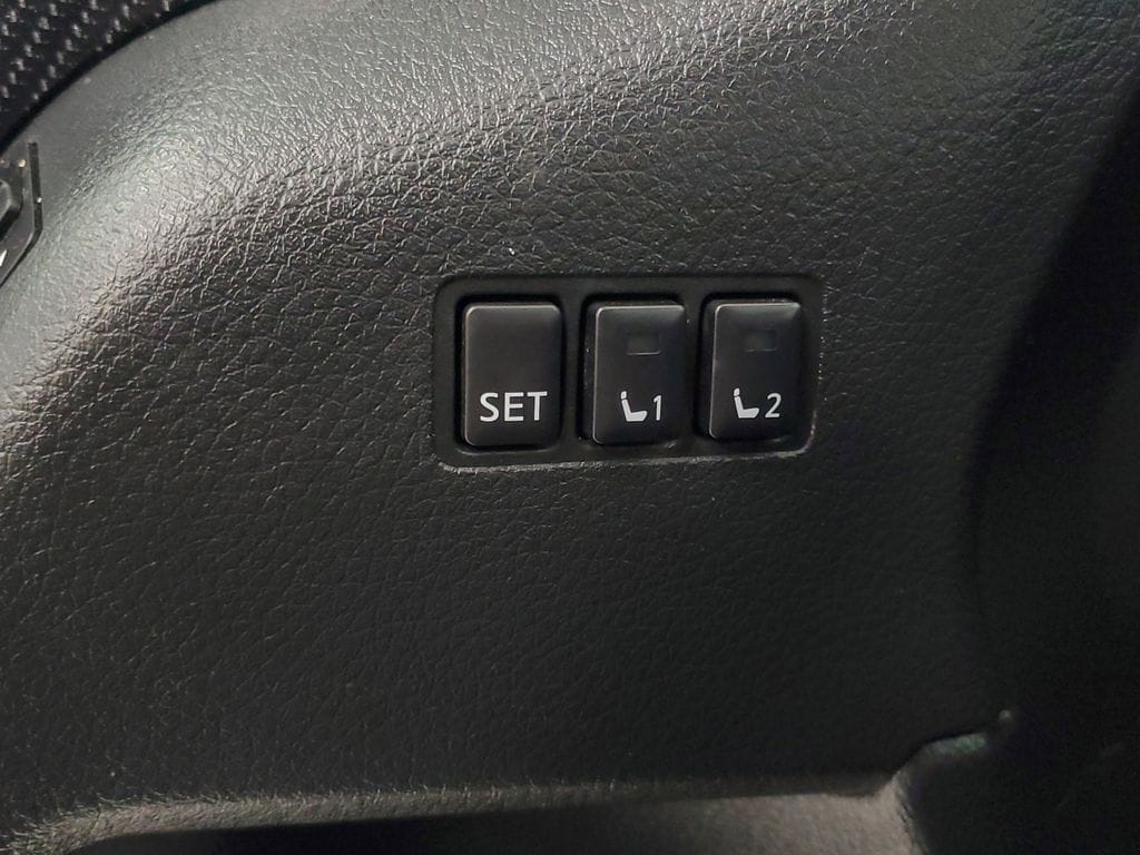 2020 Nissan Rogue SL - Photo 18