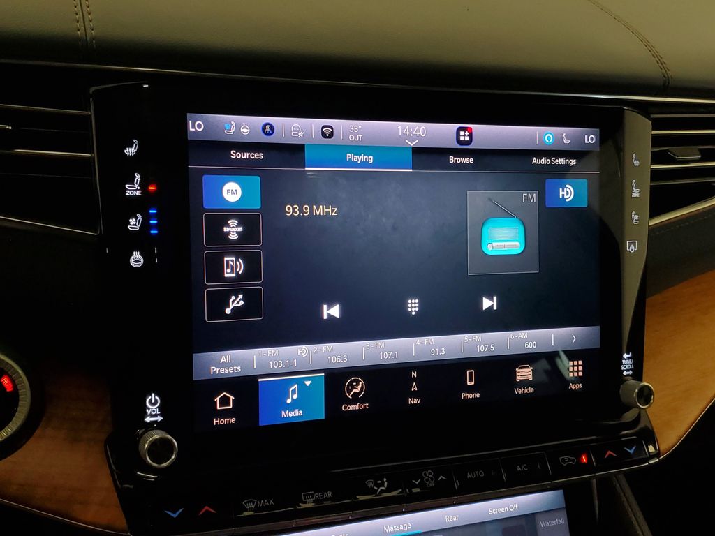 2023 Jeep Grand Wagoneer Series II - Photo 21