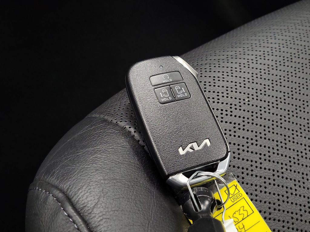 2024 Kia Carnival SX Prestige - Photo 26