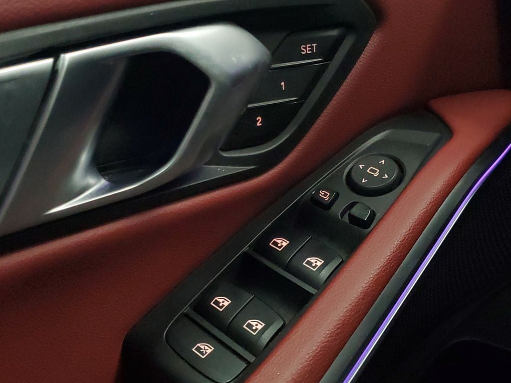 2022 BMW 3 Series 330i - Photo 14