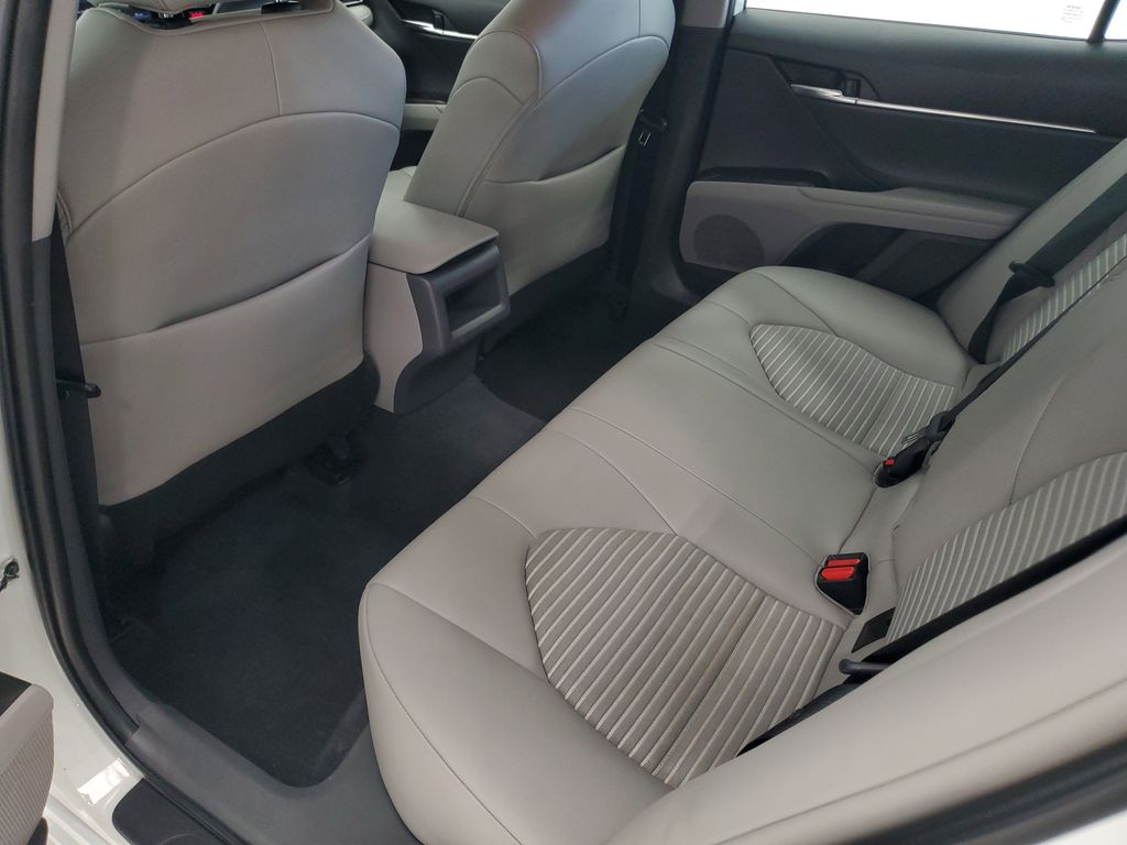 2023 Toyota Camry SE - Photo 24