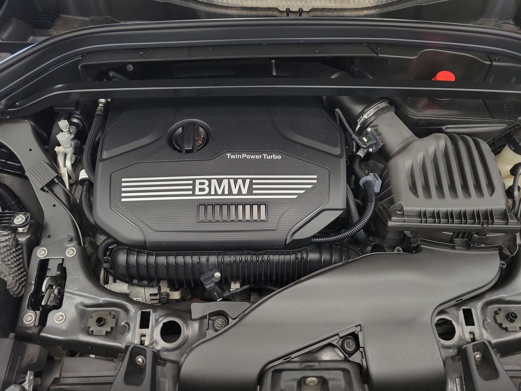 2022 BMW X2 28i - Photo 8