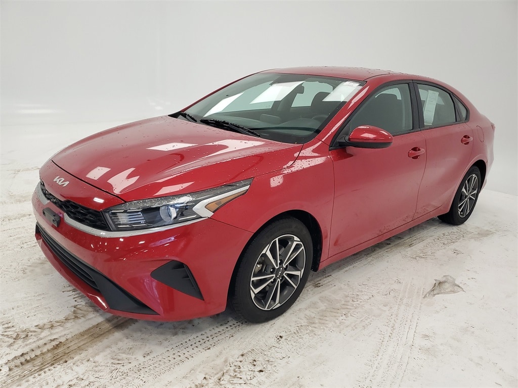 Used 2023 Kia Forte LXS Sedan