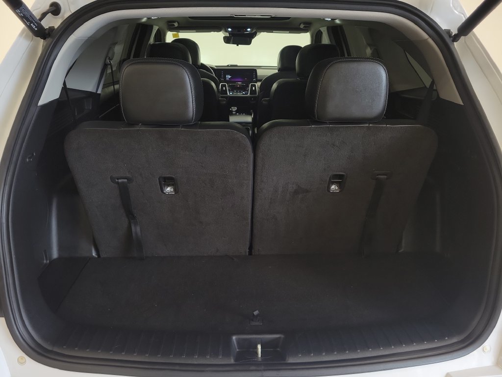 2022 Kia Sorento EX - Photo 23