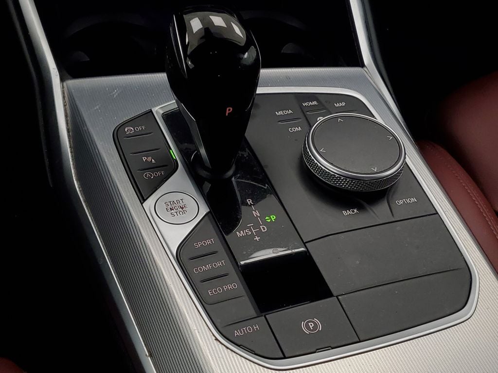 2022 BMW 3 Series 330i - Photo 22