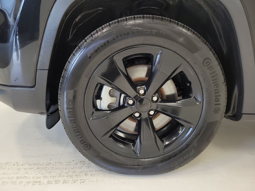 2021 Jeep Cherokee Altitude - Photo 8