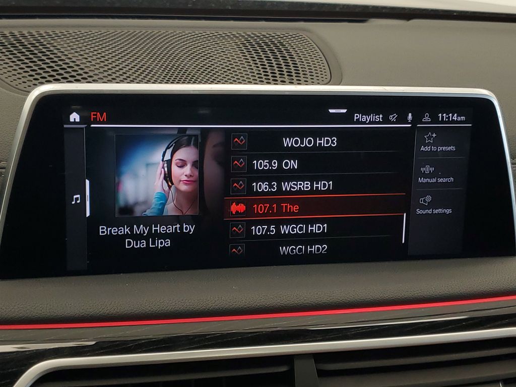 2021 BMW 7 Series 750i - Photo 24