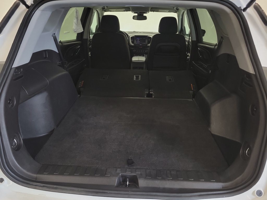2024 GMC Terrain SLE - Photo 25