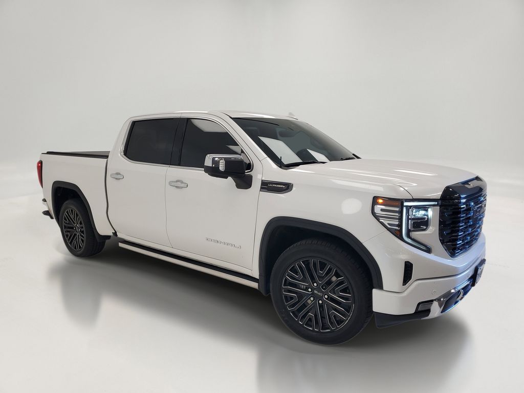 2022 GMC Sierra 4WD Crew Cab Short Box Denali Ultimate's photo