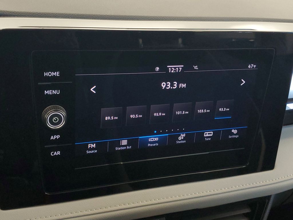 2025 Volkswagen Taos S - Photo 21