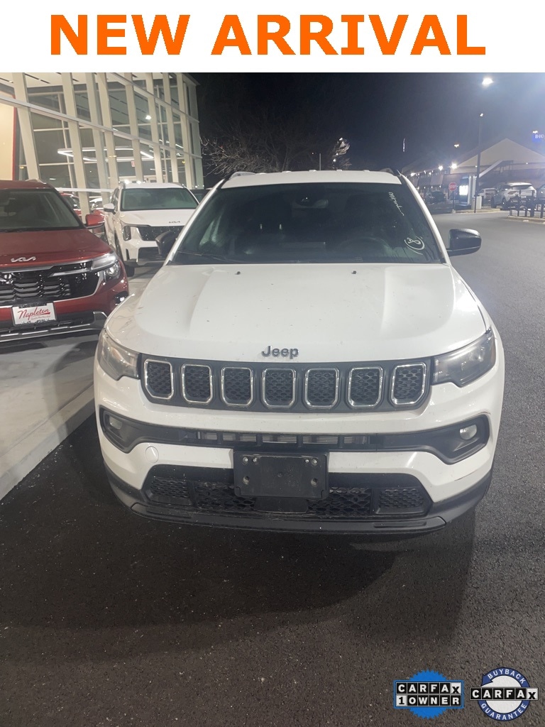 2023 Jeep Compass Latitude's photo