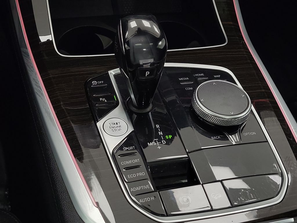 2021 BMW X5 40i - Photo 24