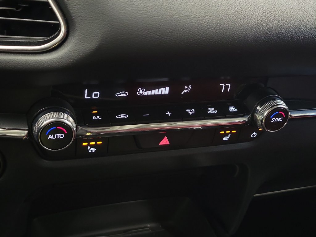 2025 Mazda CX-30 Carbon Edition - Photo 20